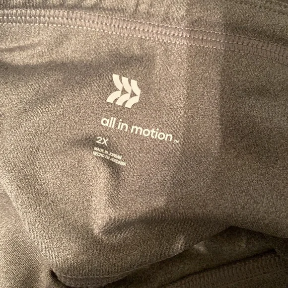 Women’s All in Motion Capri Leggings Gray 2X - Picture 3 of 8